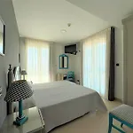 Ξενοδοχείο Pineda Playa
