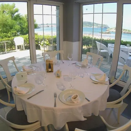 皮内达普拉亚酒店 酒店